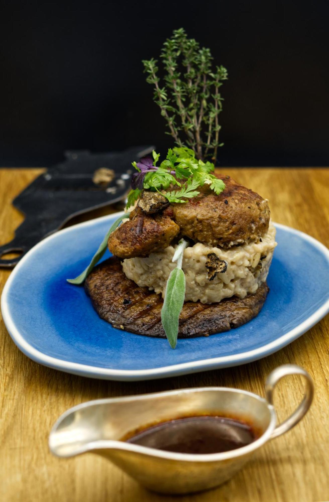 Vegan Hotel Und Restaurants Nicolay 1881 Цельтинген-Рахтиг Экстерьер фото